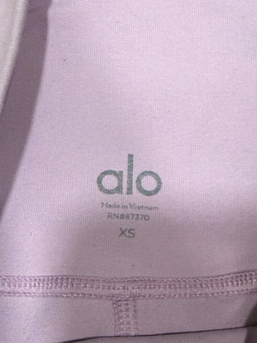 Alo Yoga High Waist Purple Lavender Bike Shorts XS.